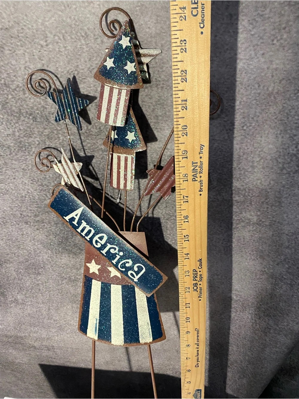 Patriotic America Metal Garden Stake 4th of July Yard Art Firework Stars